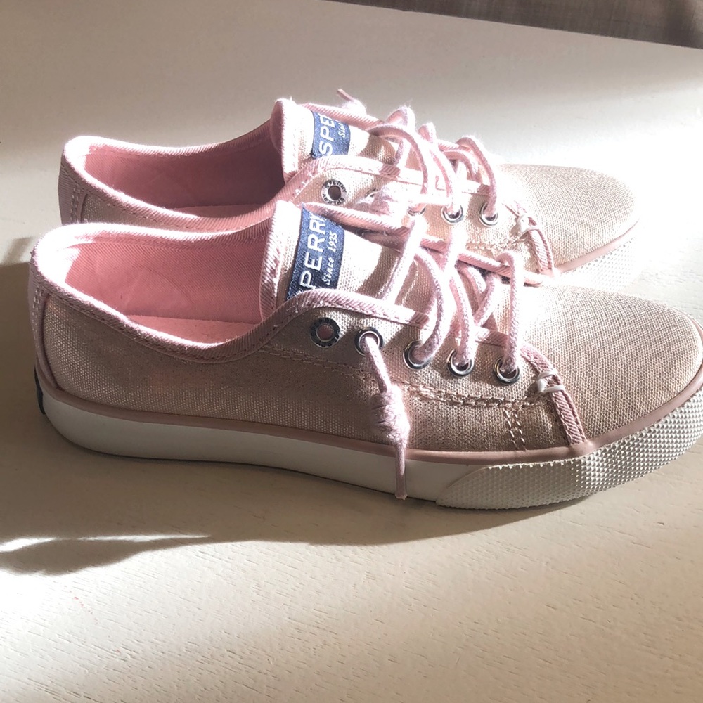 Sperry Topsider Seacoast Metallic Pink SneakerNWOT